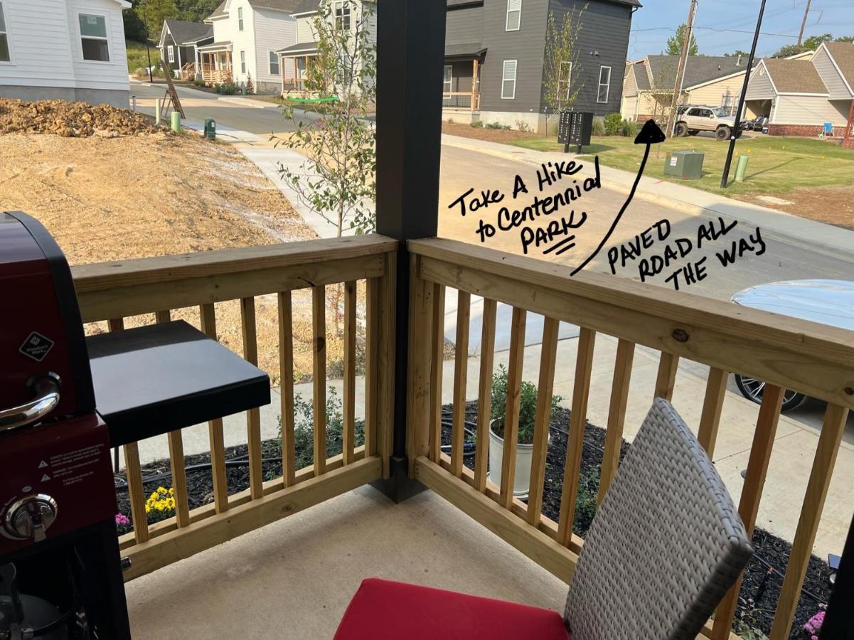 New Centennial Park Luxury Smart Home W Courtyard ファイエットビル エクステリア 写真