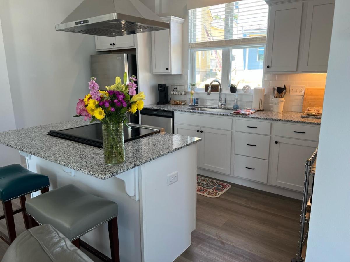 New Centennial Park Luxury Smart Home W Courtyard ファイエットビル エクステリア 写真