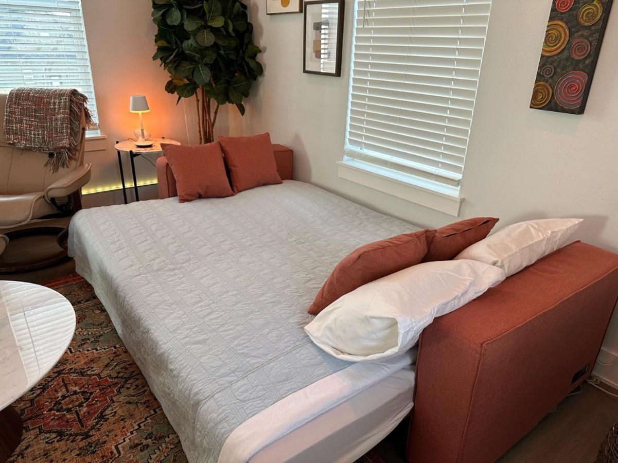 New Centennial Park Luxury Smart Home W Courtyard ファイエットビル エクステリア 写真