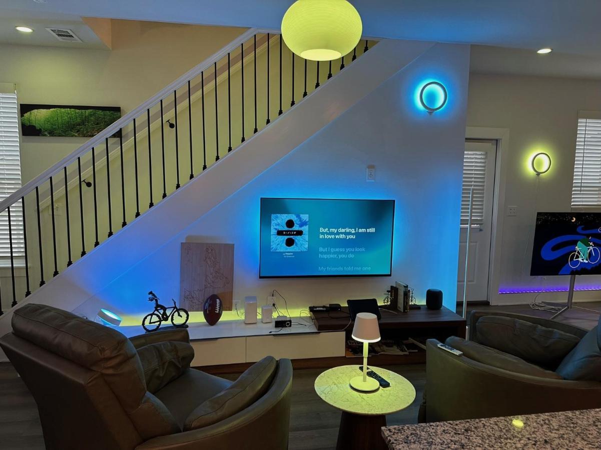 New Centennial Park Luxury Smart Home W Courtyard ファイエットビル エクステリア 写真
