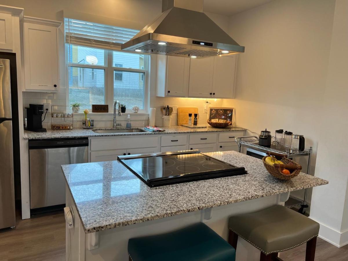 New Centennial Park Luxury Smart Home W Courtyard ファイエットビル エクステリア 写真