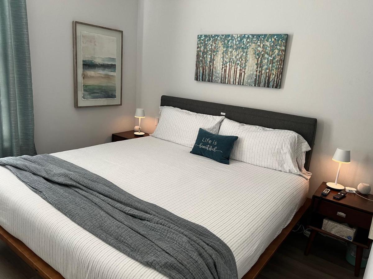 New Centennial Park Luxury Smart Home W Courtyard ファイエットビル エクステリア 写真