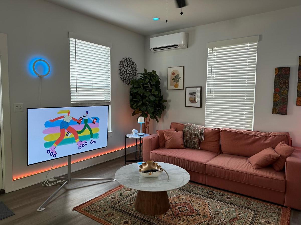 New Centennial Park Luxury Smart Home W Courtyard ファイエットビル エクステリア 写真